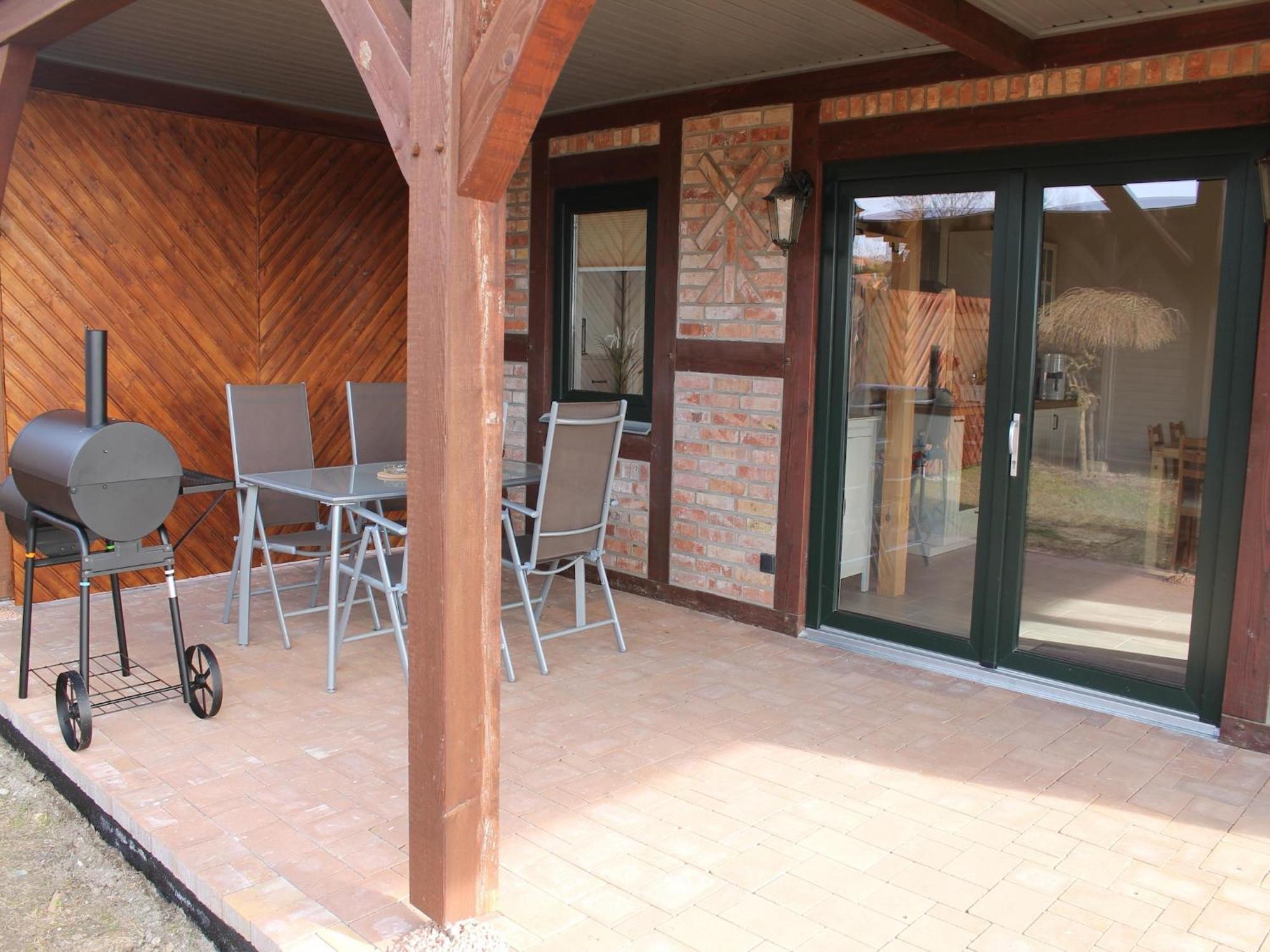 Modern Holiday Home In Brusow With Roofed Terrace Kröpelin Εξωτερικό φωτογραφία